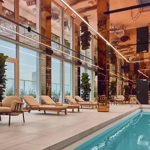 4* فندق شيراتون بروكسل