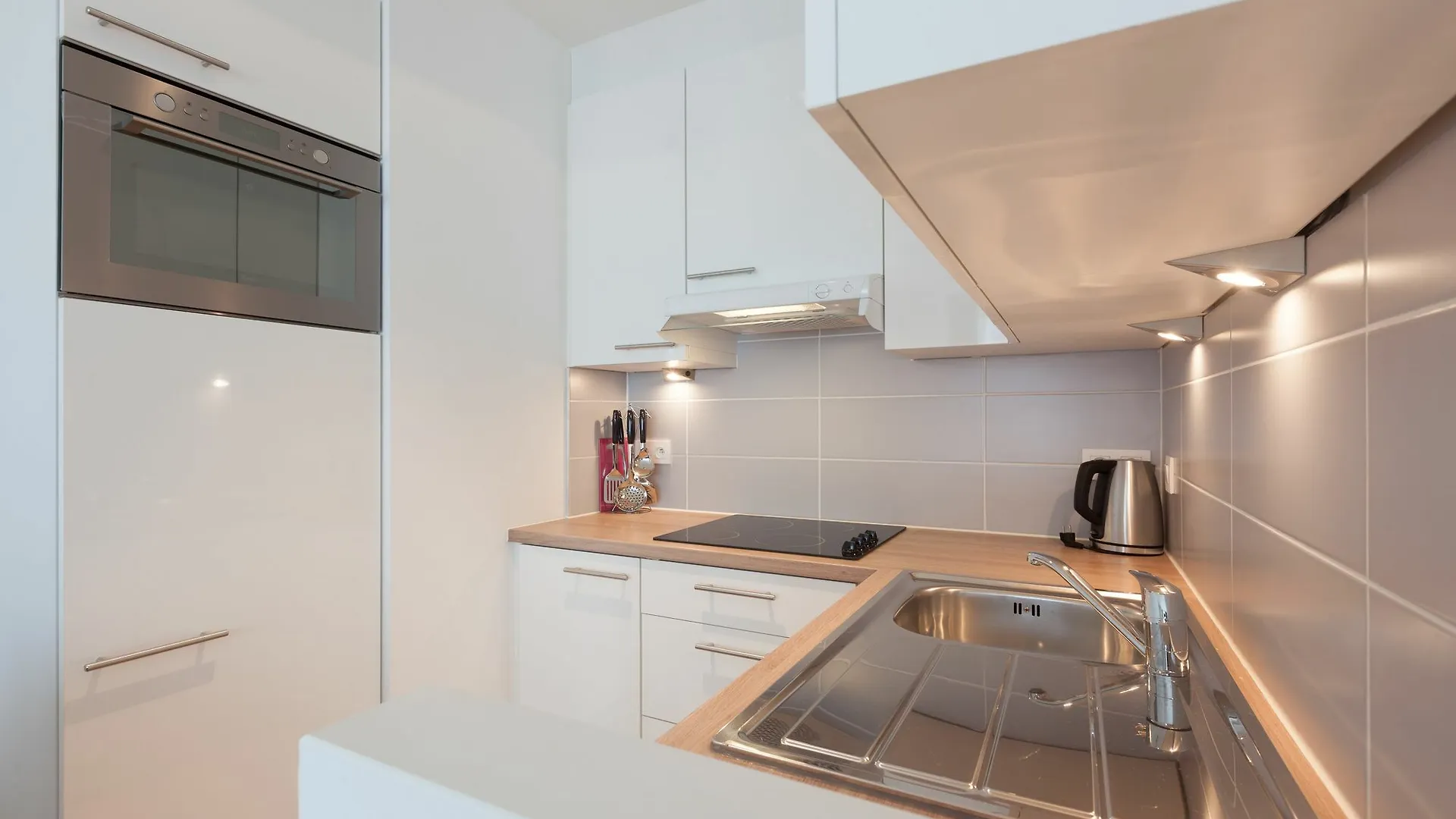 Apartment Residence Regent 55 Brussels Belgium